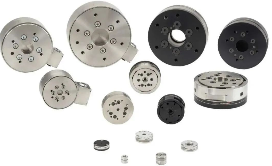  如何將六維力傳感器集成到系統中？