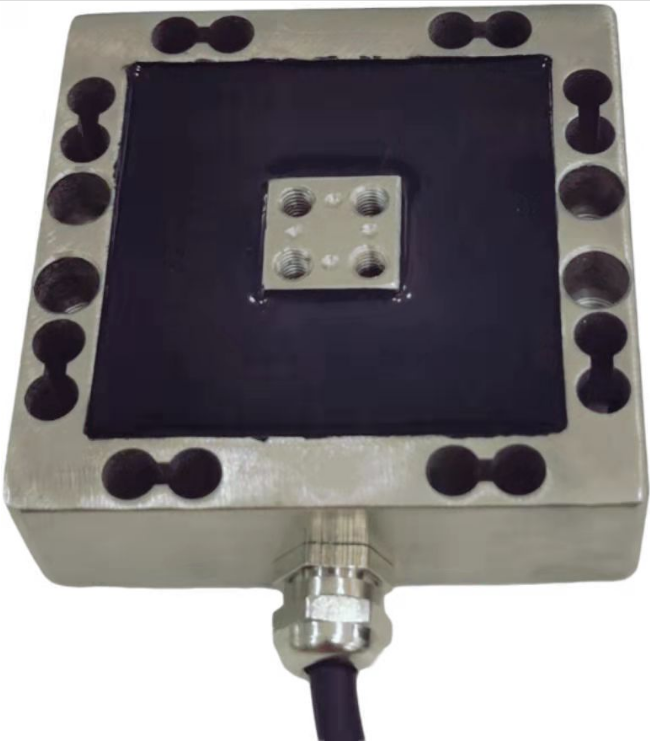 多分力傳感器如何處理大范圍的力測(cè)量？